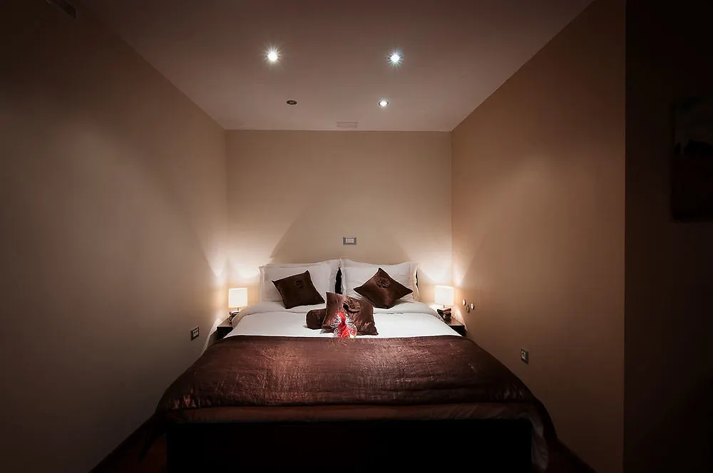 Palace Suites Heritage Hotel - Adults Only Split