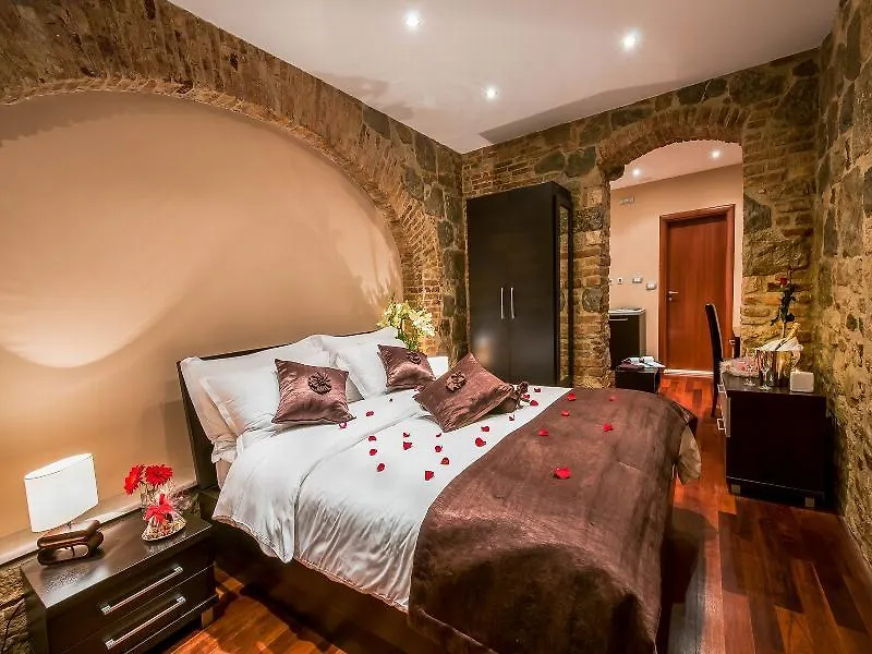 Palace Suites Heritage Hotel - Adults Only Split