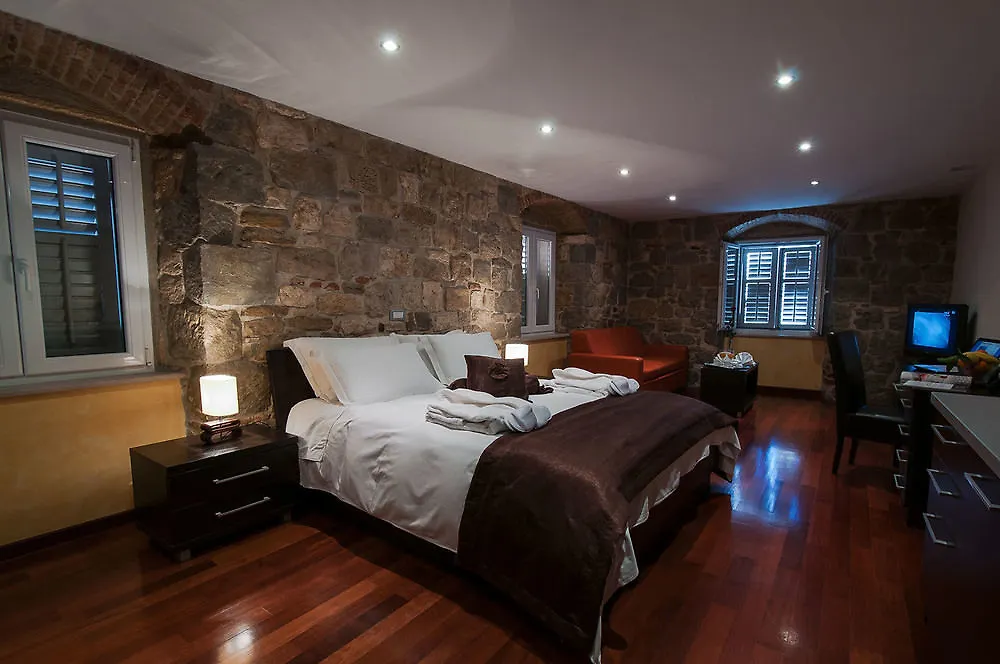 ****  Palace Suites Heritage Hotel - Adults Only Split Croácia